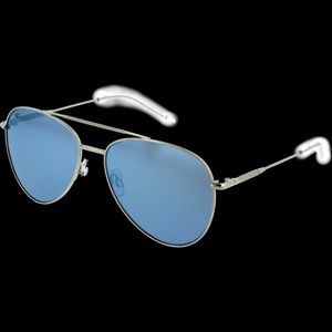 Meet your Posher, Siobahn